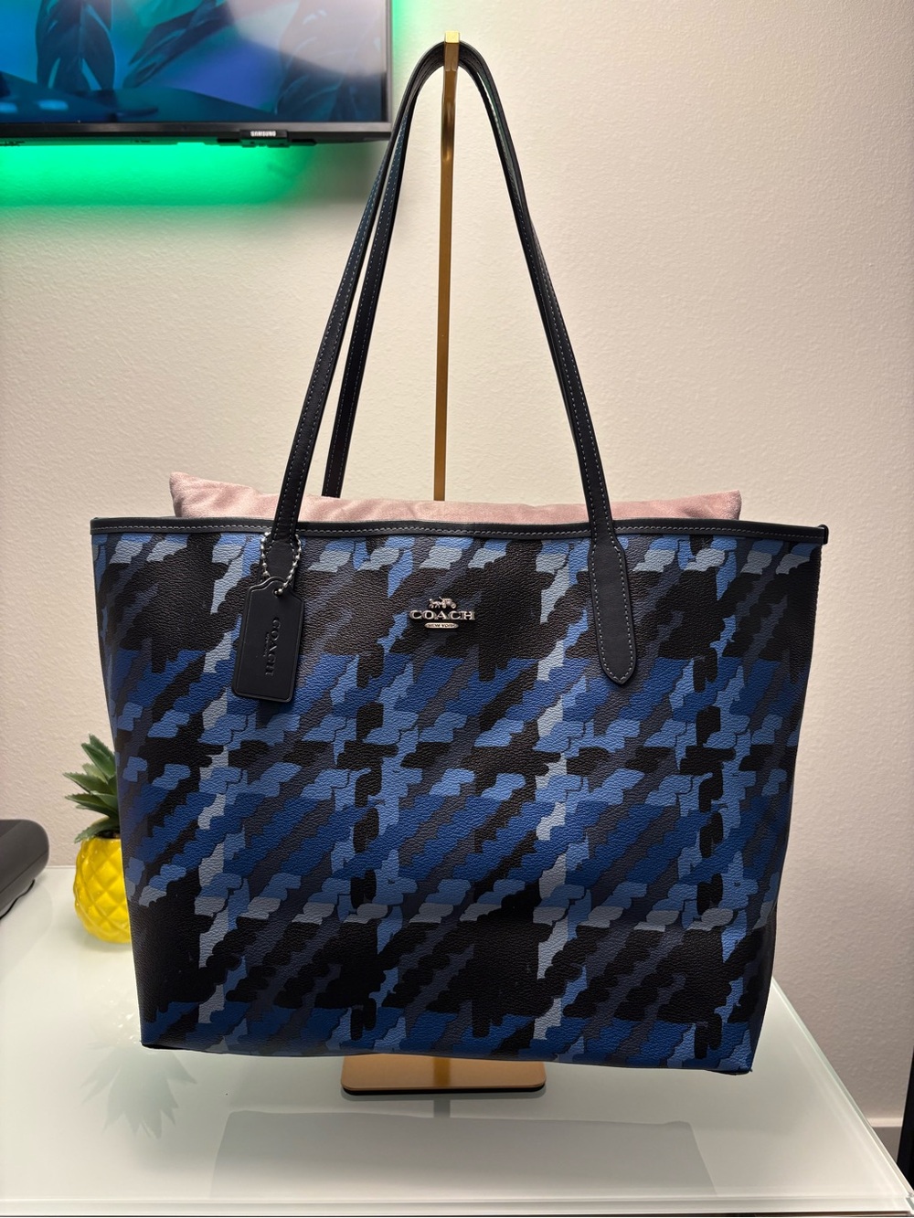 💙 Coach City Tote in Blue Houndstooth Print